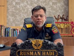 Jejak Rokok Ilegal Terhenti di Kenjeran! Bea Cukai Bongkar Modus Pengiriman via Ekspedisi, 6,17 Juta Batang dan 309 Koli Berhasil Disita